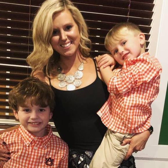 Meet your Posher, Tiffany - Picture 1 of 1